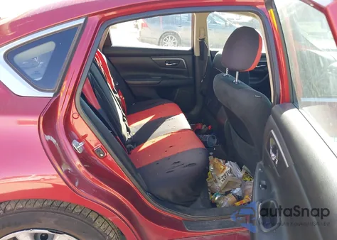 2015 Nissan Altima 2.5/2.5 S/2.5 Sl/2.5 Sv z USA, uszkodzony, nr VIN 1N4AL3AP2FC262687